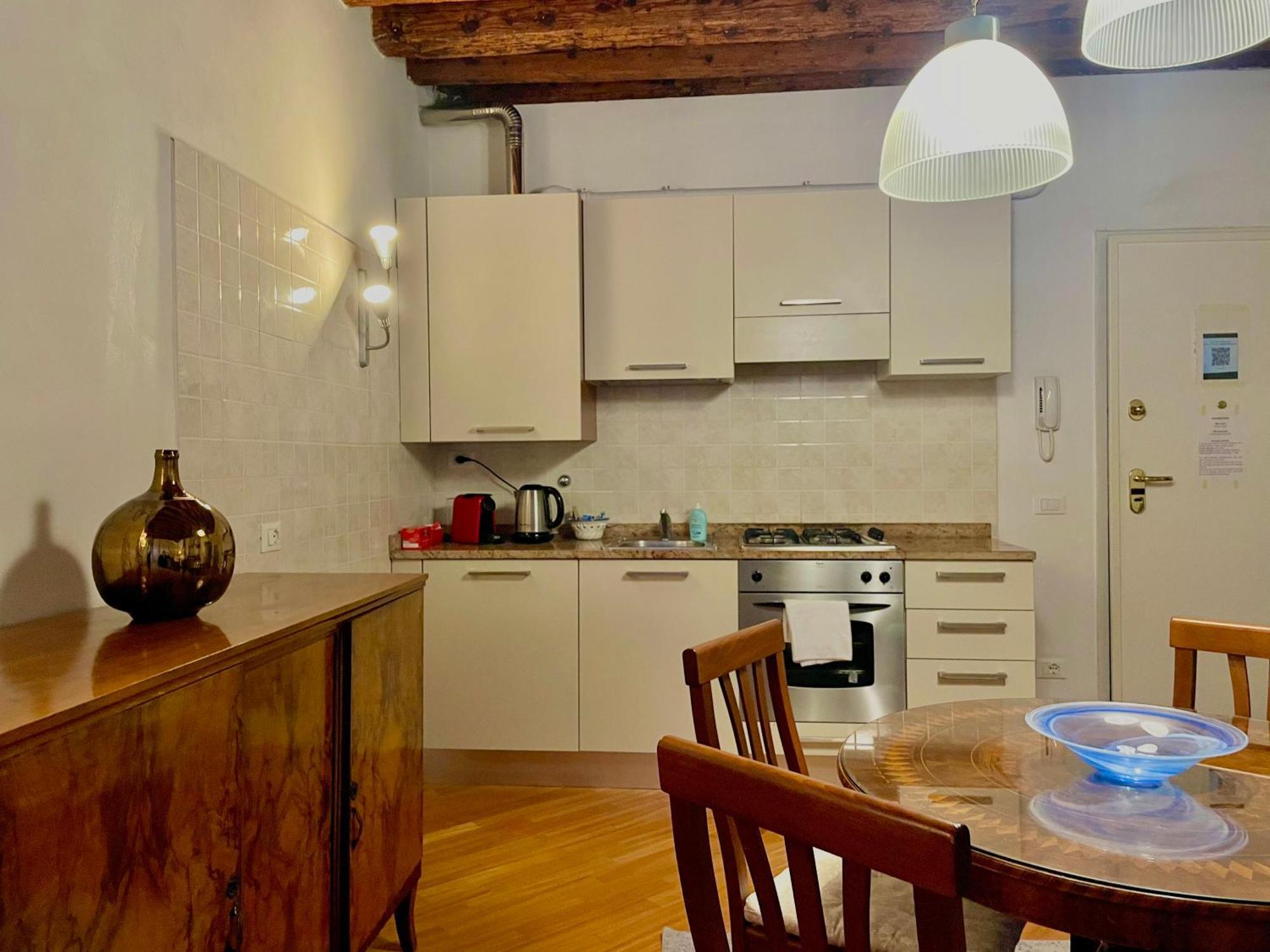 Furlani Apartment 4 Venesia Bagian luar foto